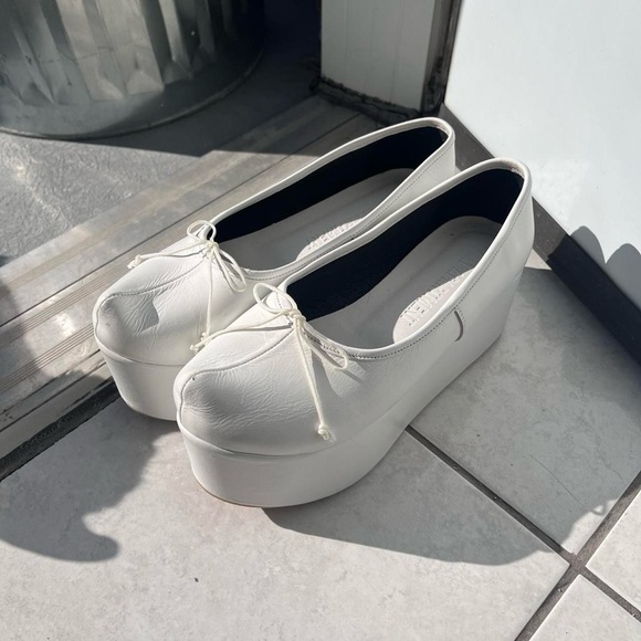 Flat apartment white platform ballet flats 🩰 - Picture 1 of 4